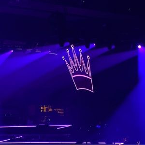 Meet your Posher, Paola